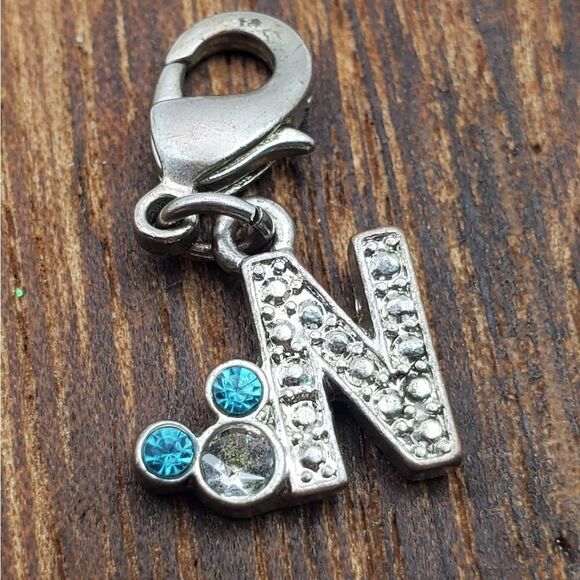 Disney parks collectible charm for bracelet or necklace initial N - Picture 1 of 2